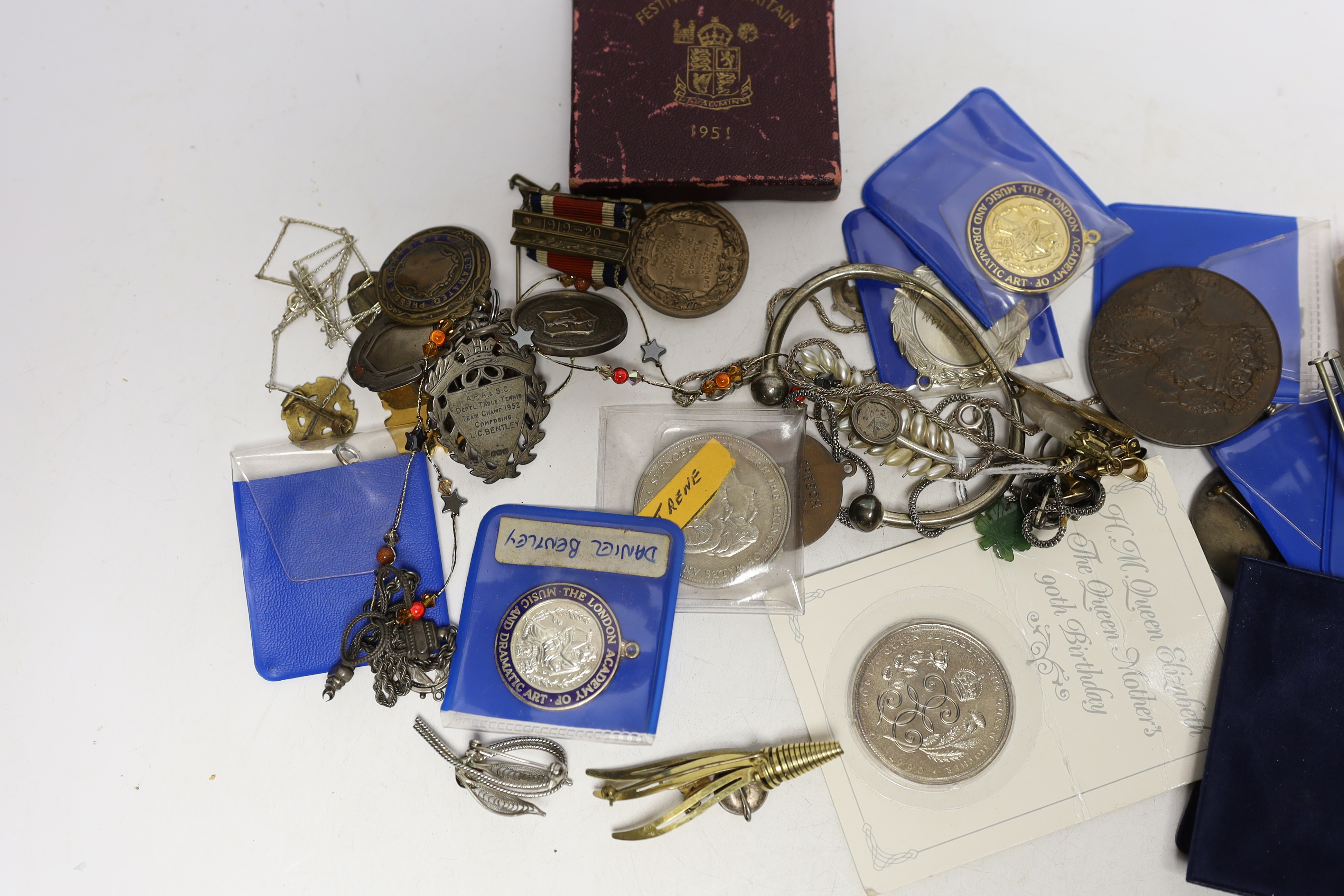 Sundry items including jewellery, medals, coins etc.